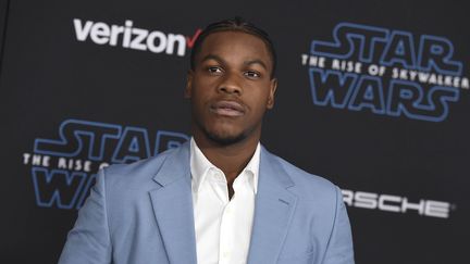 John Boyega lors de l'avant-première de "Star Wars : l'Ascension de Skywalker" en décembre 2019 à Los Angeles.&nbsp; (JORDAN STRAUSS/AP/SIPA / SIPA)