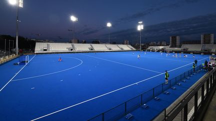 Peu de lieux ont la chance d'accueillir deux fois les Jeux olympiques, surtout à 100 ans d'intervalle. Le stade Yves-du-Manoir à Colombes (Hauts-de-Seine) est le seul site en France qui aura ce privilège. En 1924, le stade accueillait l'athlétisme et plusieurs sports collectifs. Cette année, ce sera l'arène de hockey sur gazon. (MILLEREAU PHILIPPE / AFP)