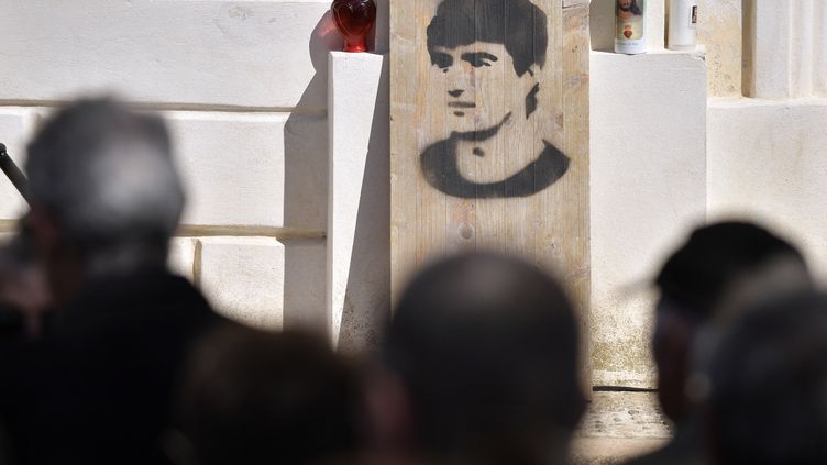 The image of Yvan Colonna during his funeral in Cargèse, in Corse-du-Sud, on March 25, 2022. (JULIEN DE ROSA / AFP)