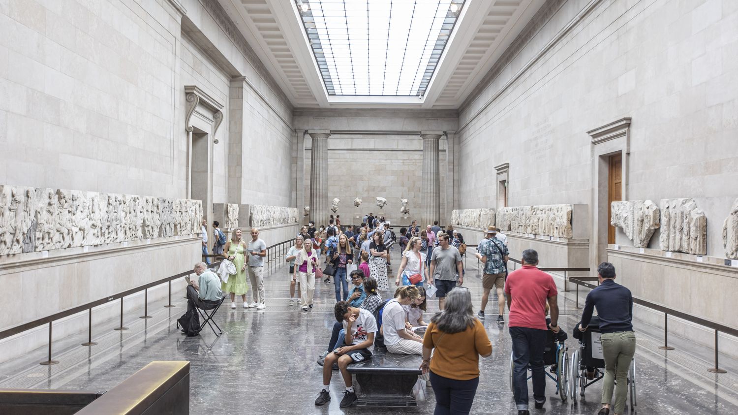 In London, the British Museum is not experiencing a crisis