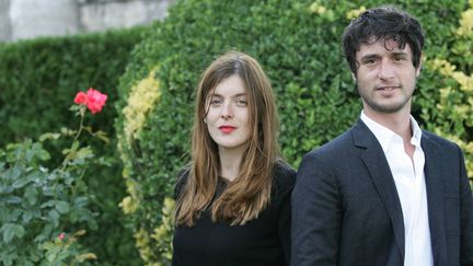 L'actrice-r&eacute;alisatrice Val&eacute;rie Donzelli et son ancien compagnon J&eacute;r&eacute;mie Elka&iuml;m, personnages principaux du film "La guerre est d&eacute;clar&eacute;e", en septembre 2011. (KLUBA TADEUSZ / SUD OUEST / MAXPPP)