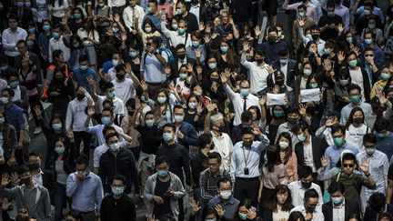 Hong Kong : les manifestations bouleversent l'économie locale