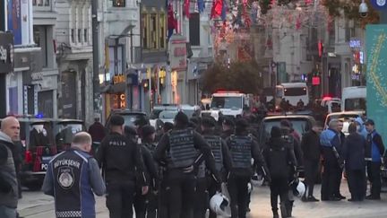 Turquie : une explosion en pleine rue d'Istanbul fait au moins six morts (FRANCE 3)