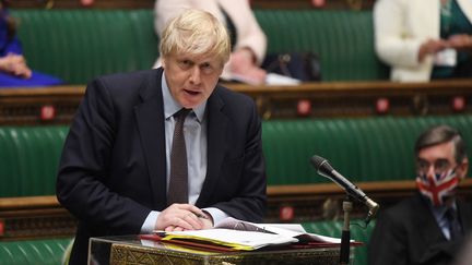 Boris Johnson, le 26 mai 2021, au Parlement britannique.&nbsp; (JESSICA TAYLOR / AFP)