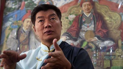 Lobsang Sangay, le Premier ministre du gouvernement tibétain en exil, le 27 avril 2016 à Dharmsala (Inde).  (Ashwini Bhatia/AP/SIPA)