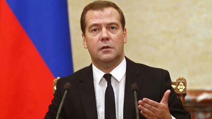 &nbsp; (Le Premier ministre russe Dmitri Medvedev a annoncé la riposte aux sanctions occidentales © REUTERS | Ria Novosti)