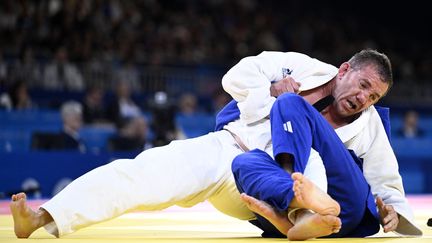 VIDEO. Paralympiques 2024 : communion avec le public, pas de danse... Cyril Jonard explose de joie et fait le show après sa médaille de bronze au judo