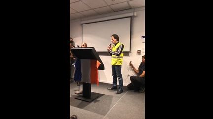 Philippe Argillier (au centre), présenté par une figure des "gilets jaunes" comme un puissant et influent soutien au mouvement, mercredi 5 décembre 2018 à Nice (Alpes-Maritimes). (RESISTANCE NICE / FACEBOOK)