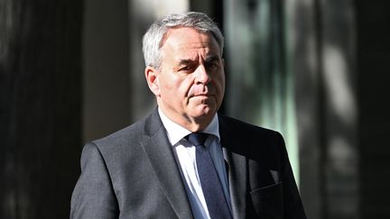 Le président de la région Hauts-de-France, Xavier Bertrand, à Paris, le 6 octobre 2023. (MIGUEL MEDINA / AFP)