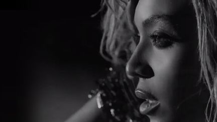 Un album surprise de Beyoncé sur iTunes
