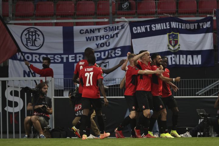 La joie des Rennais après leur deuxième but contre Tottenham, le 16 septembre 2021. (JEREMIAS GONZALEZ/AP/SIPA / SIPA)