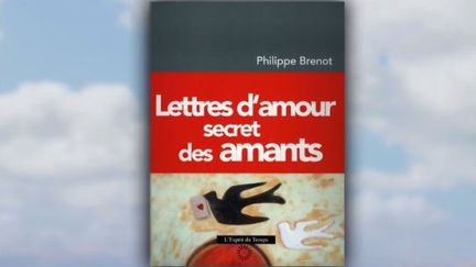 Écrivons-nous tous des lettres d'amour ? Que contiennent-elles selon que l'on est un homme ou une femme ? Le Psychiatre et anthropologue Philippe Brenot tente de répondre à ces questions sur le plateau du 13 heures de France 2. (FRANCE 2)