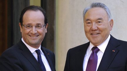 &nbsp; (François Hollande avait reçu Noursoultan Nazarbaïev à Paris en novembre 2012 © MAXPPP)