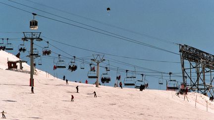 Les curés font du ski