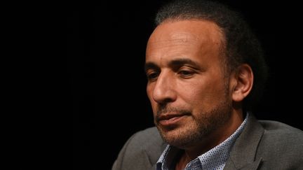 L'islamologue suisse Tariq Ramadan le 26 mars 2016 à Bordeaux. (MEHDI FEDOUACH / AFP)