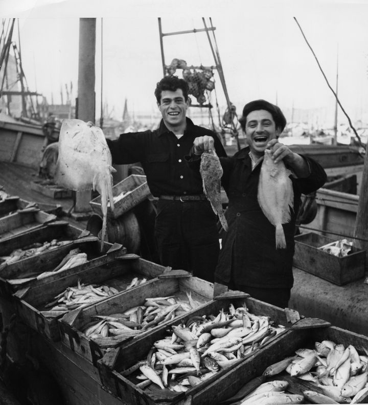 Une photo de Robert Doisneau à Marseille en 1951.&nbsp; (ATELIER ROBERT DOISNEAU / TOUS DROITS RESERVES)