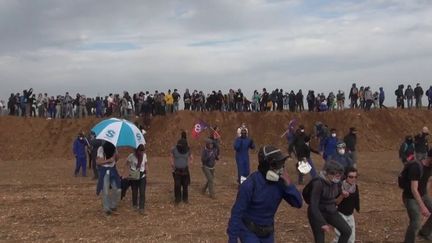 Deux-Sèvres : manifestation tendue contre le projet d'une "méga-bassine"