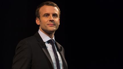 Le candidat à la présidentielle Emmanuel Macron, lors d'un événement organisé par le collectif Elles marchent, le 8 mars 2017, à Paris.&nbsp; (SERGE TENANI / CITIZENSIDE / AFP)