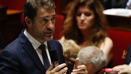 Le ministre de l'Intérieur, Christophe Castaner, lors d'une session de questions au gouvernement, à l'Assemblée, le 26 juin 2019. (THOMAS SAMSON / AFP)