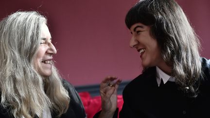 Patti Smith à Paris avec sa fille Jesse Paris Smith (3 décembre 2015)
 (Loïc Venance / AFP)