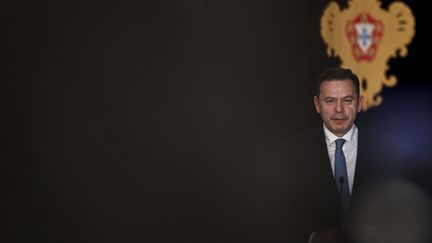 The leader of the Democratic Alliance, Luis Montenegro, answers questions from the press after an interview with Portuguese President, Marcelo Rebelo de Sousa, March 18, 2024. (PATRICIA DE MELO MOREIRA / AFP)