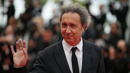 Le réalisateur italien Paolo Sorrentino lors de la projection "Les Amandiers" au 75e Festival de Cannes, le 22 mai.&nbsp; (PATRICIA DE MELO MOREIRA / AFP)