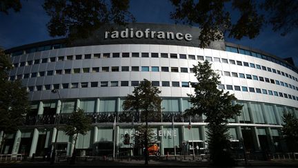 La façade de la Maison de la radio à Paris. (CHRISTOPHE ABRAMOWITZ / RADIOFRANCE)