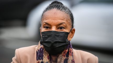 Christiane Taubira en déplacement à Vierzon le 20 décembre.&nbsp; (PIERRICK DELOBELLE / MAXPPP)