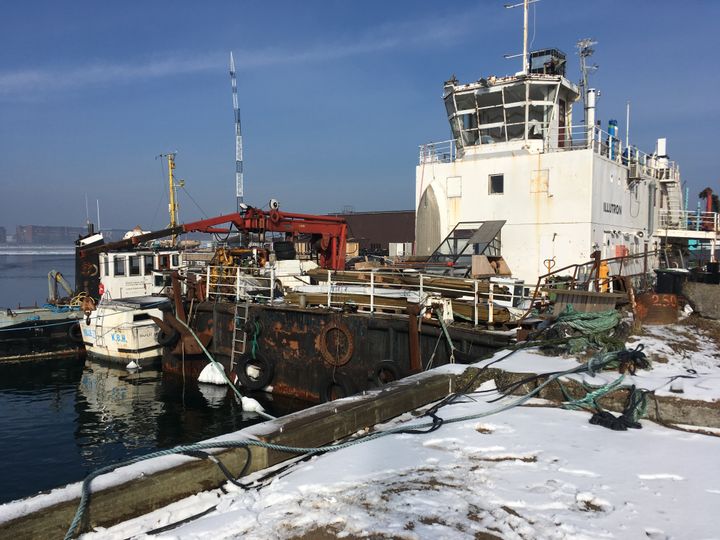 La barge blanche du collectif d’artistes Illutron, avec lesquels Madsen a collaboré vers la fin des années 2000. (GRÉGOIRE LECALOT / RADIO FRANCE)