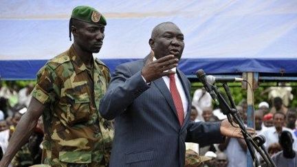 Le nouvel homme fort de Centrafrique, Michel Djotodia, lors d'un meeting à Bangui le 30 mars 2013. (AFP/Sia Kambou)