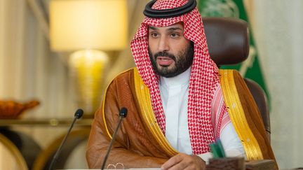 Le prince héritier saoudien Mohammed ben Salmane, le 23 octobre 2021 à Ryad.&nbsp; (BANDAR AL-JALOUD / SAUDI ROYAL PALACE / AFP)