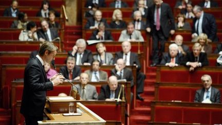 Francois Baroin intervient lors de la séance des questions au gouvernement à l'Assemblée nationale (Paris), le 9 novembre 2011. (AFP - Martine Bureau)