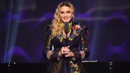 Madonna, lors des&nbsp;Billboard Women in Music, à New York (Etats-Unis), le 9 décembre 2016. (NICHOLAS HUNT / GETTY IMAGES NORTH AMERICA / AFP)