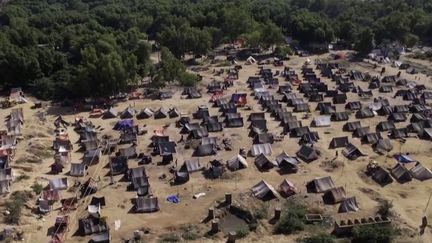 Pakistan : des semaines après les inondations, des villages encore submergés et des millions de déplacés