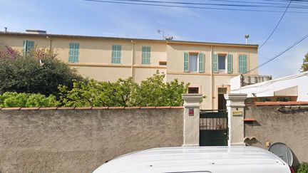 &nbsp;Une soixantaine d'enfants âgés de 3 à 18&nbsp;ans vivent dans le foyer les Mouettes à Marseille (capture écran). (GOOGLE STREET VIEW)