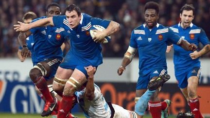 Tr&egrave;s en forme, Louis Picamole a emmen&eacute; les Bleus vers une deuxi&egrave;me victoire en deux matchs. (FRANCK FIFE / AFP)