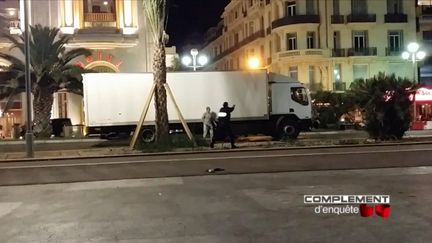 VIDEO. Attentat de Nice : en exclusivité dans "Complément d'enquête", une policière raconte comment le camion du terroriste a été stoppé