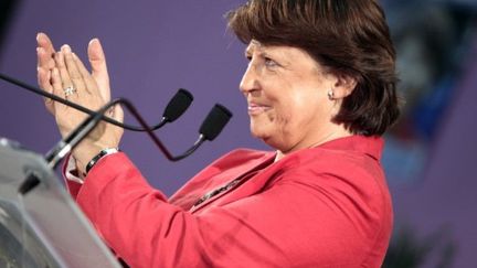 Martine Aubry en meeting à Canteleu, près de Rouen, le 26 septembre 2011 (KENZO TRIBOUILLARD / AFP)