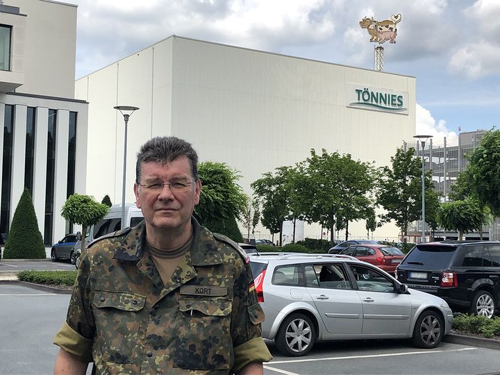 Uwe Kort, le porte parole de la Bundeswehr, l'armée allemande dans la région de Rhénanie-du-Nord-Westphalie, le 19 juin 2020. (LUDOVIC PIEDTENU / RADIO FRANCE)