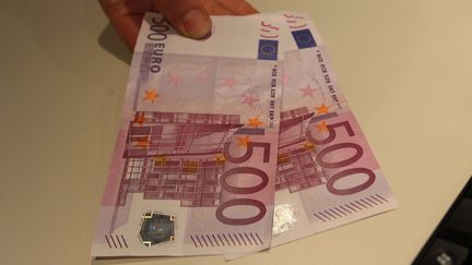 Deux billets de 500 euros. (MAXPPP)