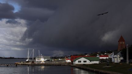 L'Argentine et le Royaume-Uni annoncent une coopération dans les îles Malouines dont la souveraineté avait provoqué une guerre en 1982 (MARCOS BRINDICCI / REUTERS / X90087)