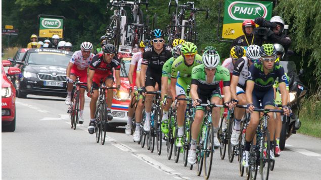 &nbsp; (Un groupe de 17 coureurs échappés une bonne moitié de la course © RF/BS)