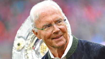 Franz Beckenbauer, président d'honneur du Bayern Munich, le 4 mai 2019, à l'Allianz Arena. (FRANK HOERMANN/SVEN SIMON/ AFP)