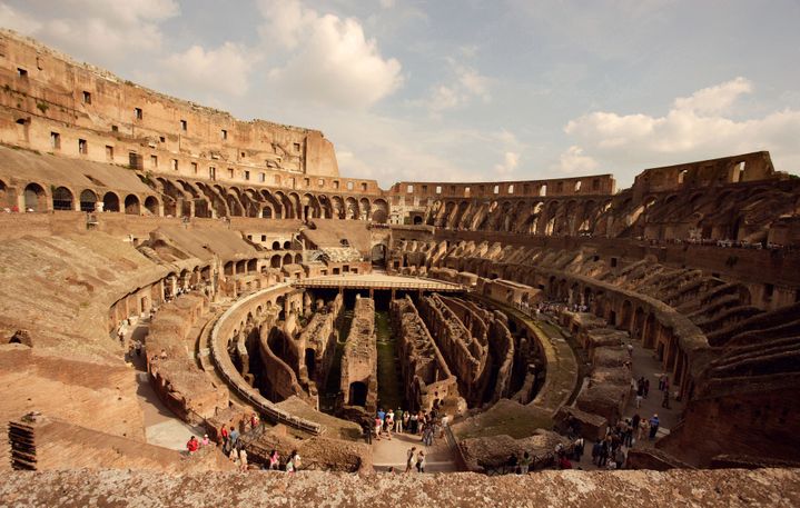 Les murs internes du dernier anneau du Colisée doivent être consolidés d'urgence, selon les services archéologiques de Rome. 
 (MANUEL COHEN / MCOHEN)