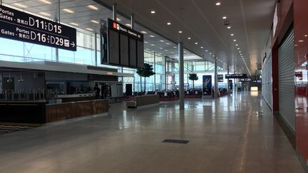 Le hall 3 de l'aéroport d'Orly (Val-de-Marne) est prêt à rouvrir au public, le 24 juin 2020. (WILLY MOREAU / RADIO FRANCE)