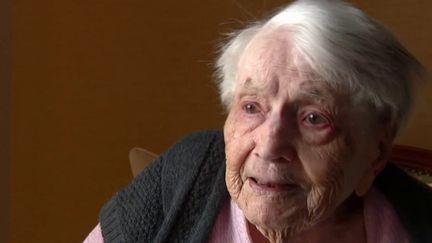 Vendée : rencontre avec la nouvelle doyenne des Français, Marie-Rose, 112 ans (FRANCE 3)