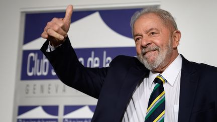 L'ancien président Lula, en mars 2020 (illustration). (FABRICE COFFRINI / AFP)