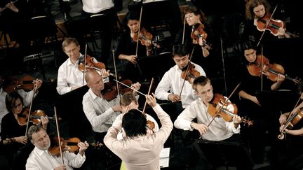 Le chef d'orchestre singapourien Darren Ang lors du festival de musique de Besançon (19 sepetembre 2007) 
 (JEFF PACHOUD / AFP)