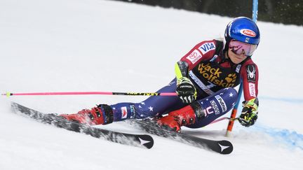 La star américaine du ski alpin, Mikaela Shiffrin, ici à Kranjska Gora. (JURE MAKOVEC / AFP)