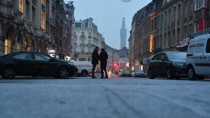 La neige arrive à Lille (Nord), le mardi 22 janvier 2019. (PHILIPPE PAUCHET / MAXPPP)